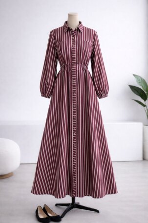 5007 GABARDİN KUMAŞ BELİ LASTİKLİ ÖNDEN DÜĞMELİ ELBİSE KIRMIZI - MODA SZN